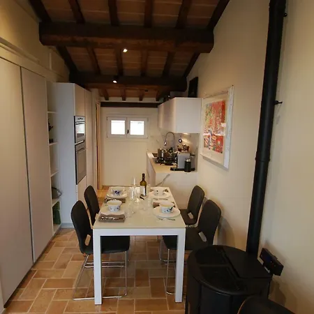 Luxurious With Tuscan Views Apartament *