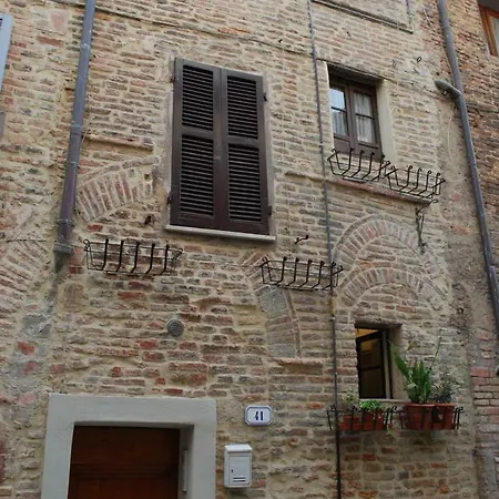 Luxurious With Tuscan Views Apartament